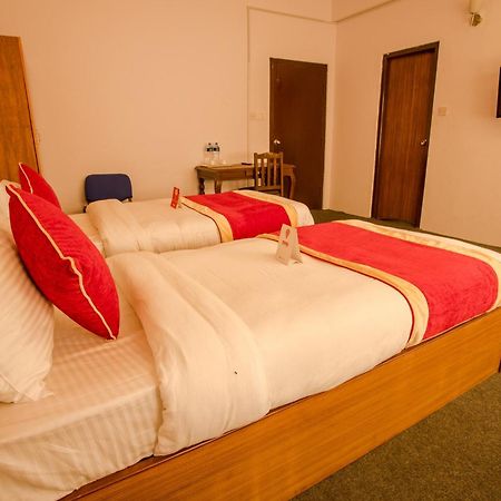 Oyo 135 Lost Garden Apartment And Guest House Katmandu Eksteriør billede