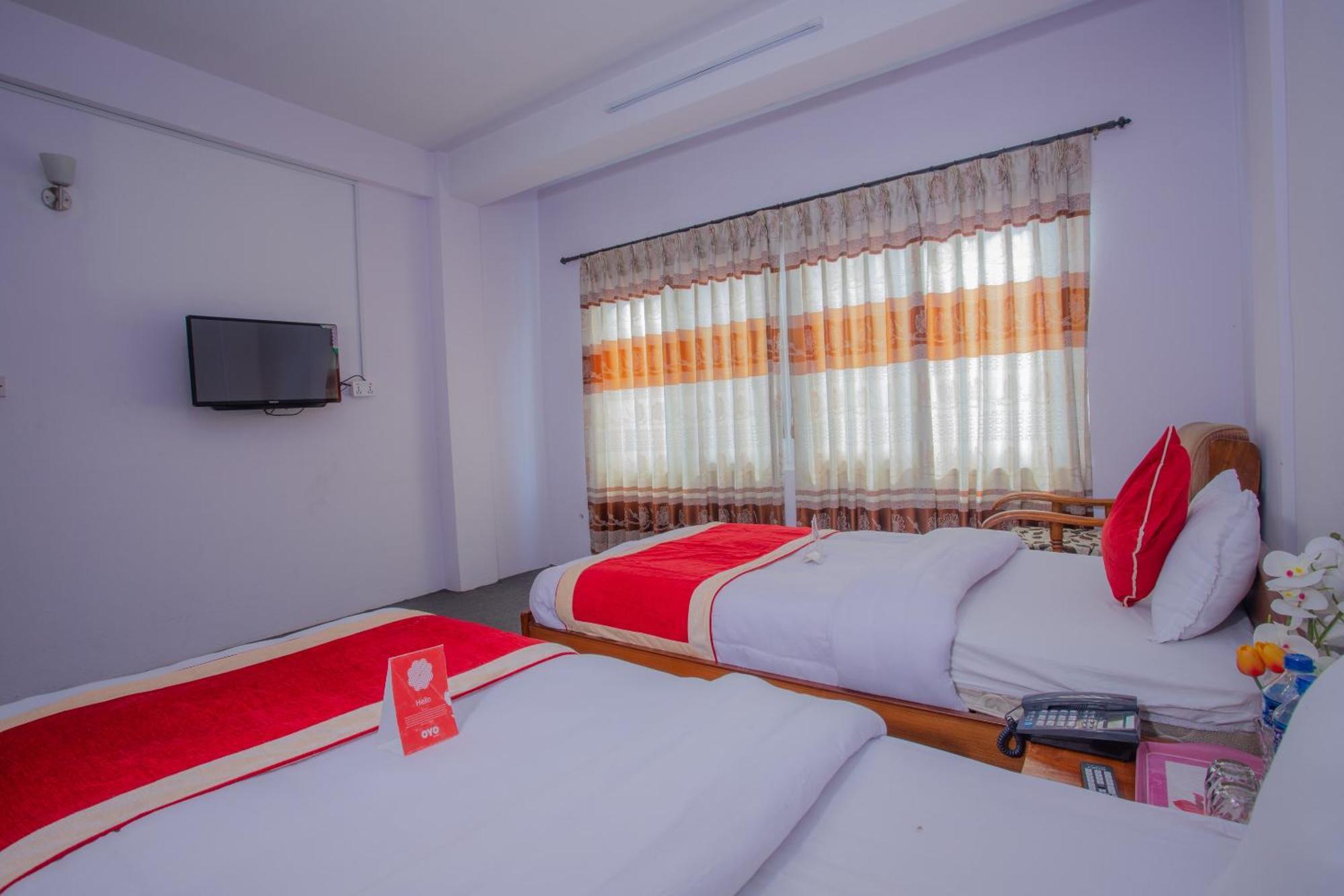 Oyo 135 Lost Garden Apartment And Guest House Katmandu Eksteriør billede